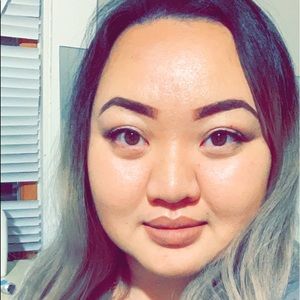 Meet your Posher, Stacy